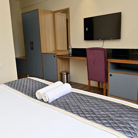Hometown Sharu'S Inn A Luxury Hotel Chikmagalur Ngoại thất bức ảnh
