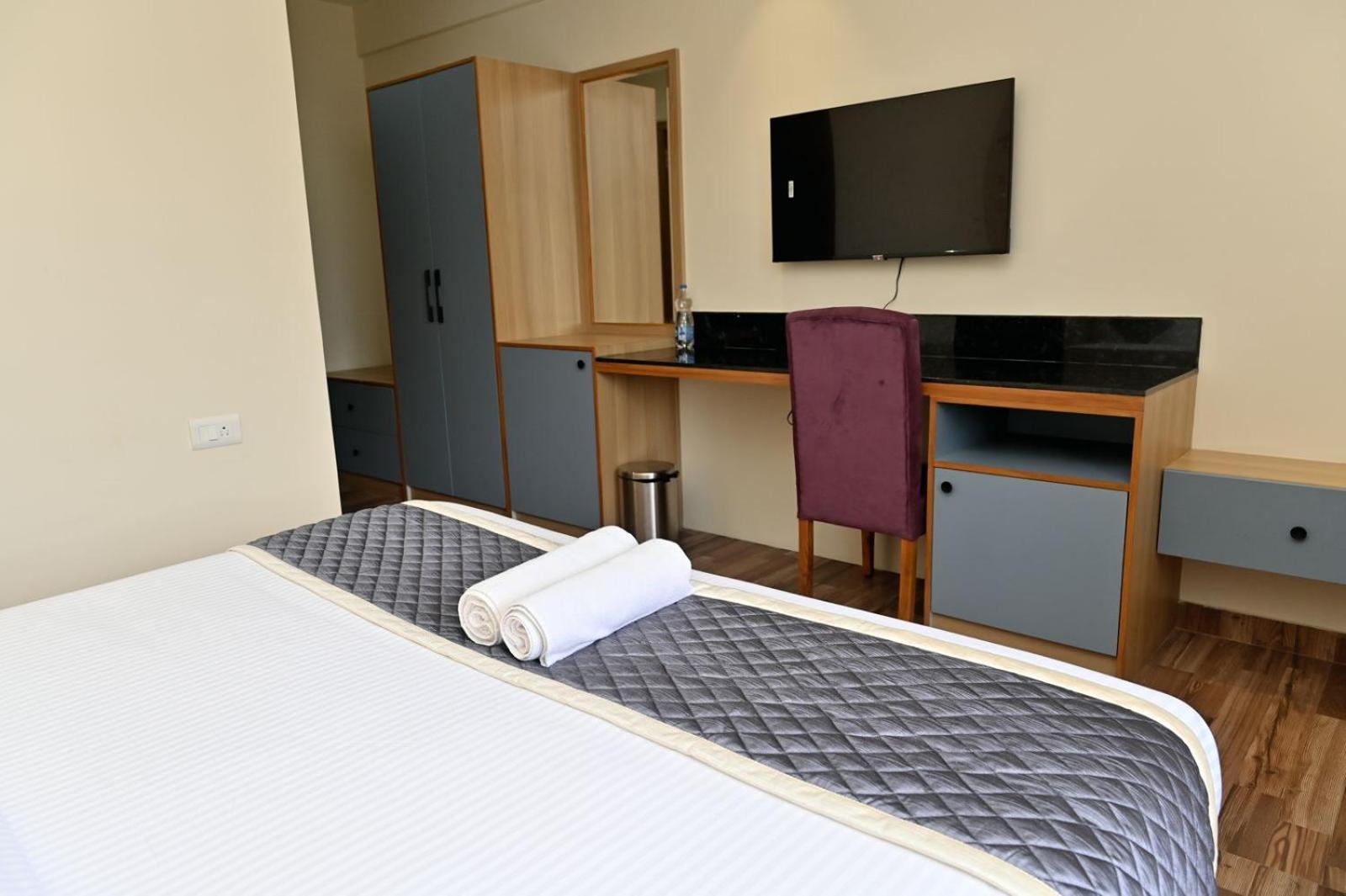 Hometown Sharu'S Inn A Luxury Hotel Chikmagalur Ngoại thất bức ảnh