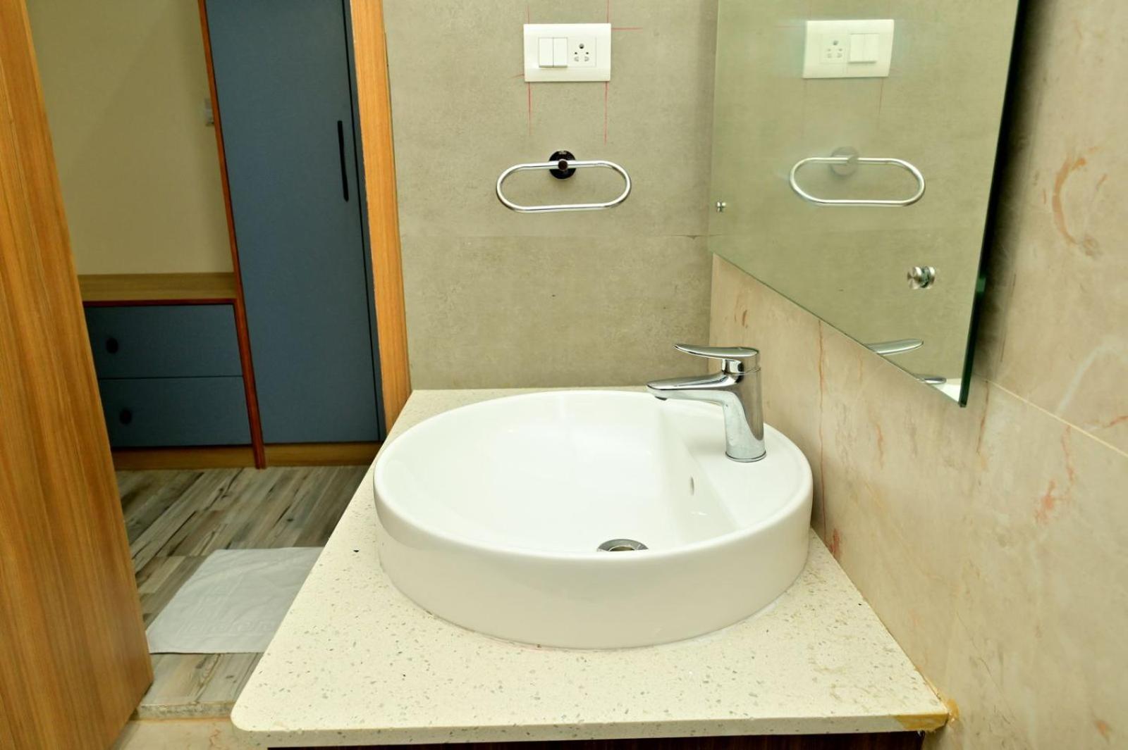 Hometown Sharu'S Inn A Luxury Hotel Chikmagalur Ngoại thất bức ảnh