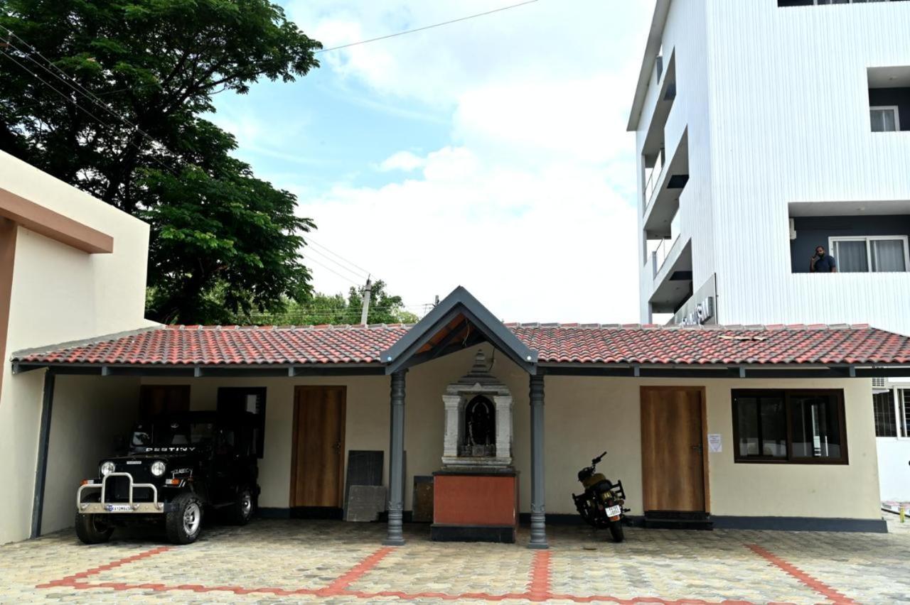Hometown Sharu'S Inn A Luxury Hotel Chikmagalur Ngoại thất bức ảnh